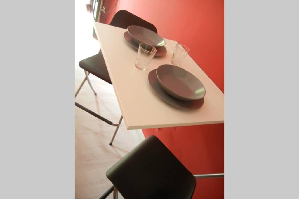 "Little Sicilian Home"-Room With A Private Bathroom & Kitchen -Fridge - And Shared A Beautiful Terrace On Hostel Taormina Center Экстерьер фото